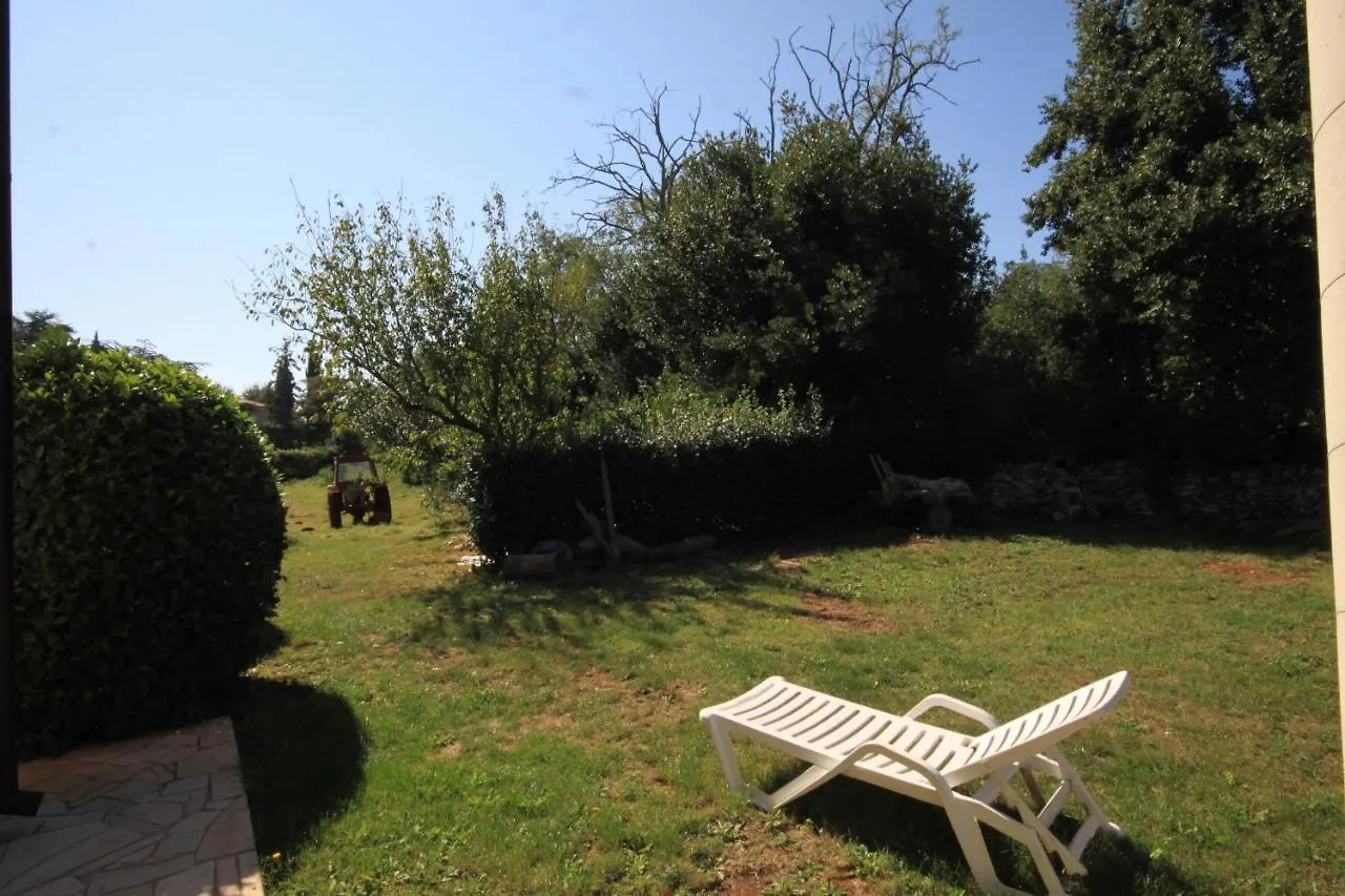 Apartments With A Parking Space Basanija, Umag - 7149 Savudrija 0*,