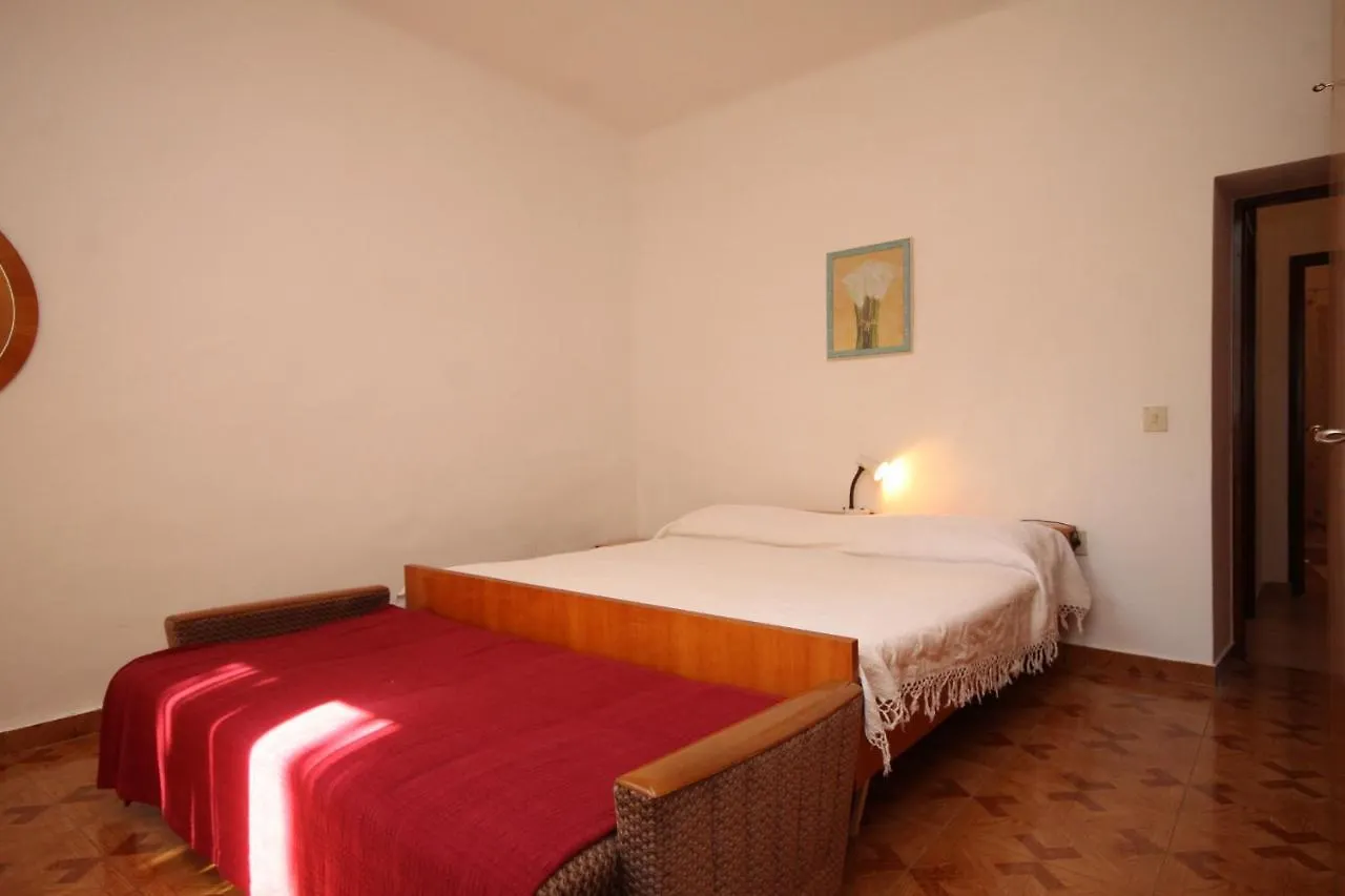 Apartments With A Parking Space Basanija, Umag - 7149 Savudrija